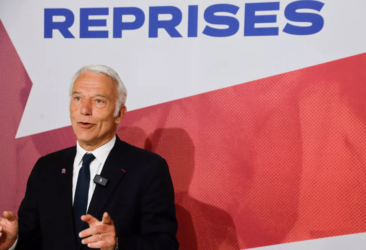 Les candidats à la présidentielle française fuient-ils les réformes impopulaires pour sauver les finances publiques ?
