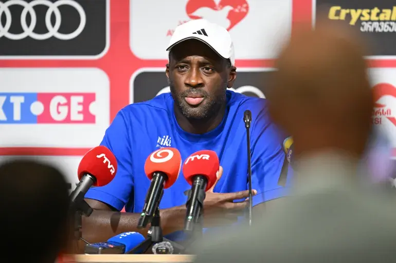Yaya Touré devient le premier entraîneur africain à qualifier une équipe pour la phase de groupes de la Ligue des champions