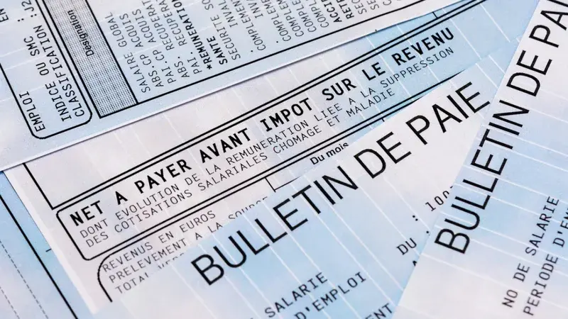 La France transpose enfin la directive européenne sur l'égalité salariale avec neuf mois de retard