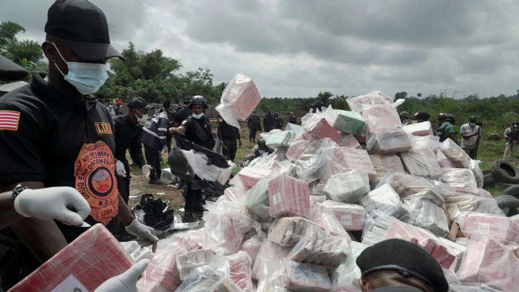 Liberia : limogeages massifs après des saisies record de cocaïne