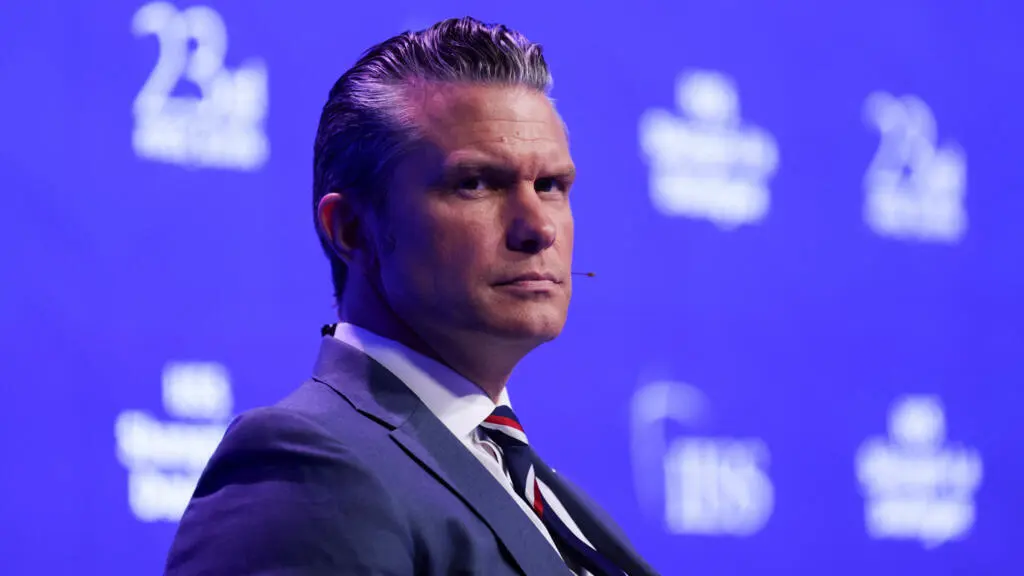 La purge du Pentagone : Pete Hegseth remanie l'armée américaine au détriment de la diversité et de l'expérience