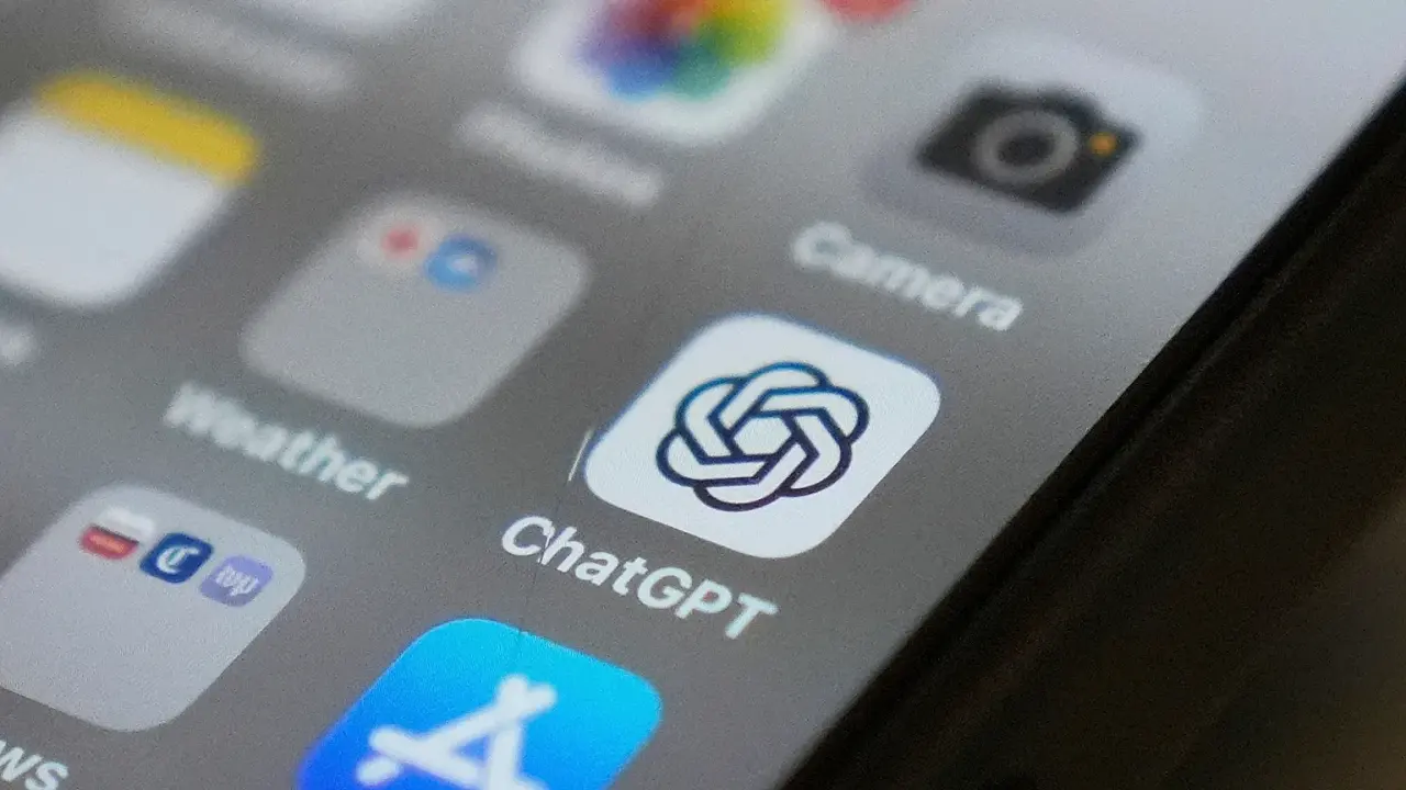 OpenAI déploie la publicité sur ChatGPT en Europe : quels enjeux pour la régulation ?