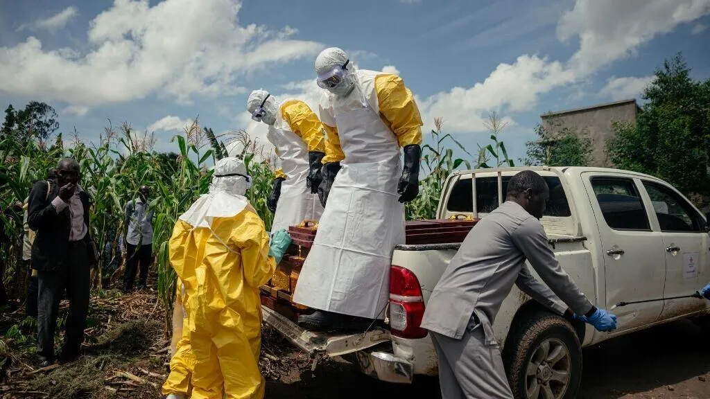 RDC : le coût de la riposte contre Ebola grimpe à 940 millions de dollars, un défi financier et logistique majeur