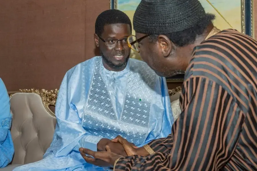 Le président Bassirou Diomaye Faye valorise le rôle éducatif des Moustarchidines à l'approche du Gamou