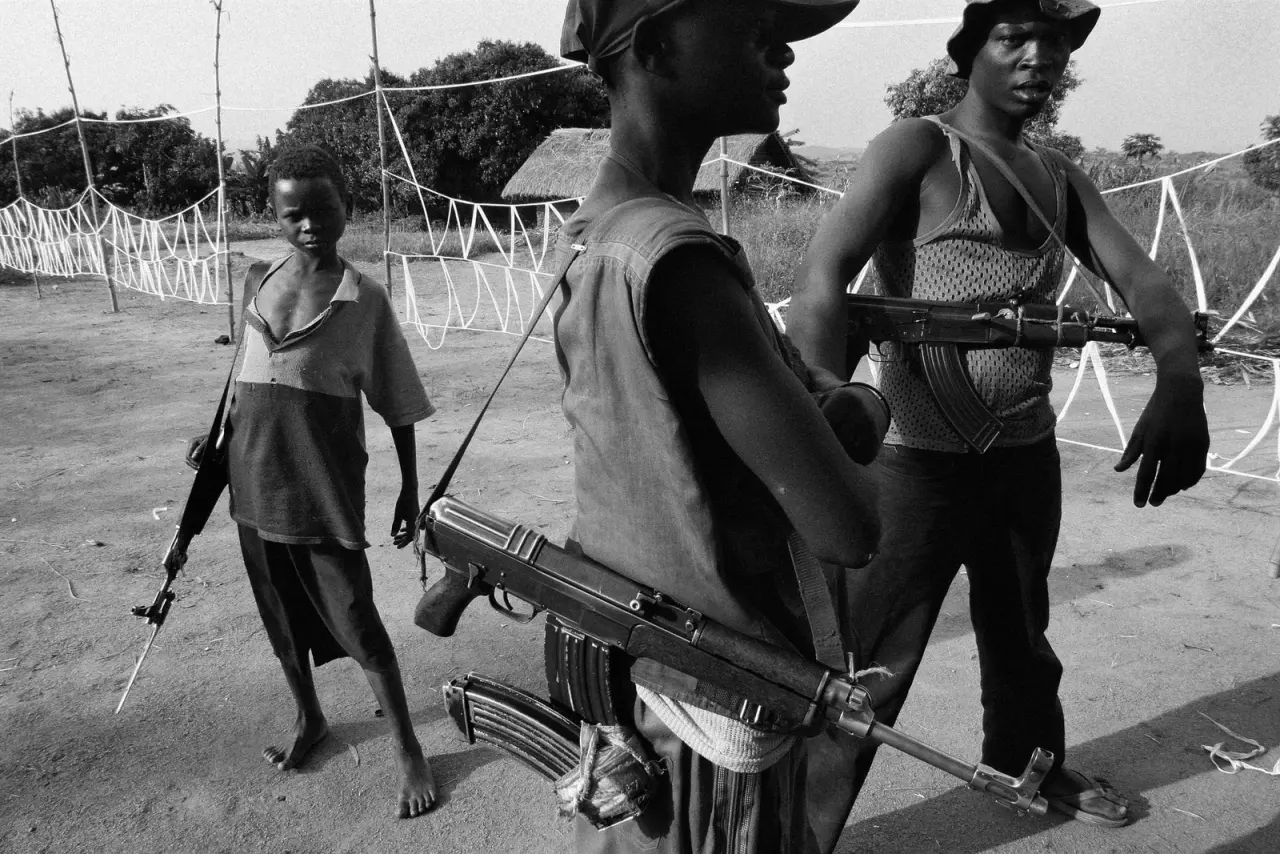La fin d'une ère pour le photojournalisme international : le constat de Roger LeMoyne