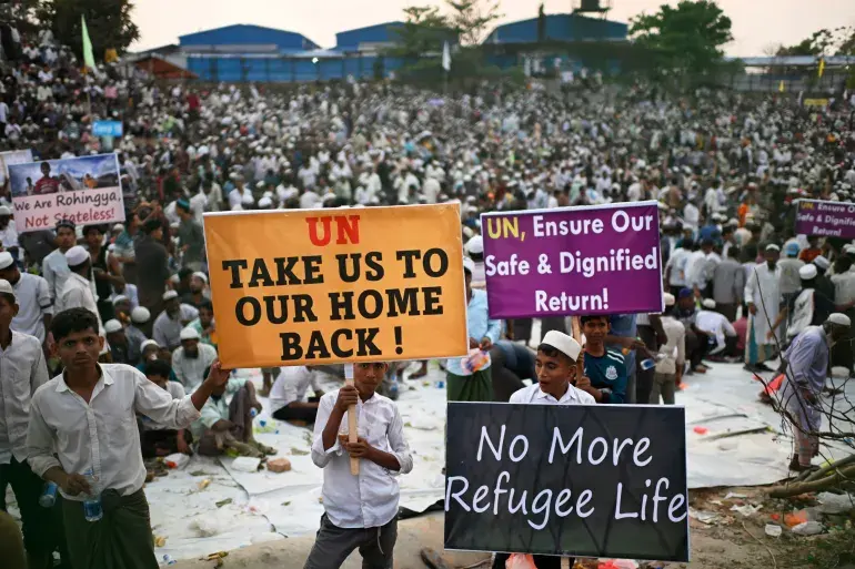 Les Rohingyas réclament justice et dignité neuf ans après leur exil forcé au Bangladesh