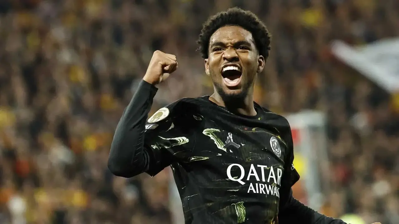 Ibrahim Mbaye quitte le PSG pour Aston Villa : un transfert à 55 millions qui redessine le marché africain des jeunes talents
