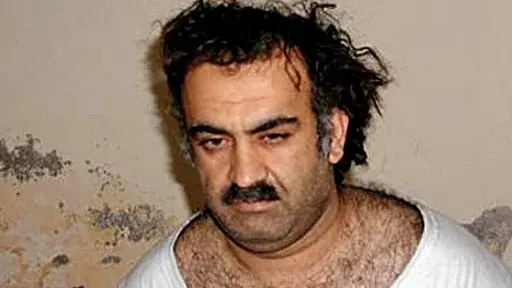 Khalid Cheikh Mohammed, accusé d’être le cerveau du 11-Septembre, jugé en 2028 après l’annulation de son accord de plaider coupable