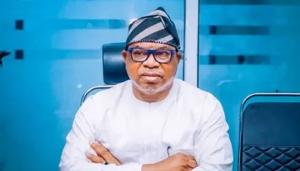 Le candidat du parti APC à Osun appelle à la fin des violences post-électorales après la réélection d'Ademola Adeleke