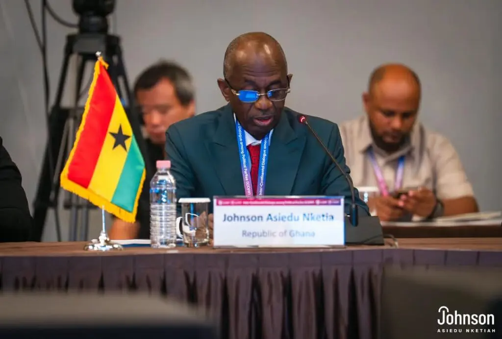 Johnson Asiedu Nketiah appelle les partis politiques à une refonte profonde pour restaurer la confiance citoyenne
