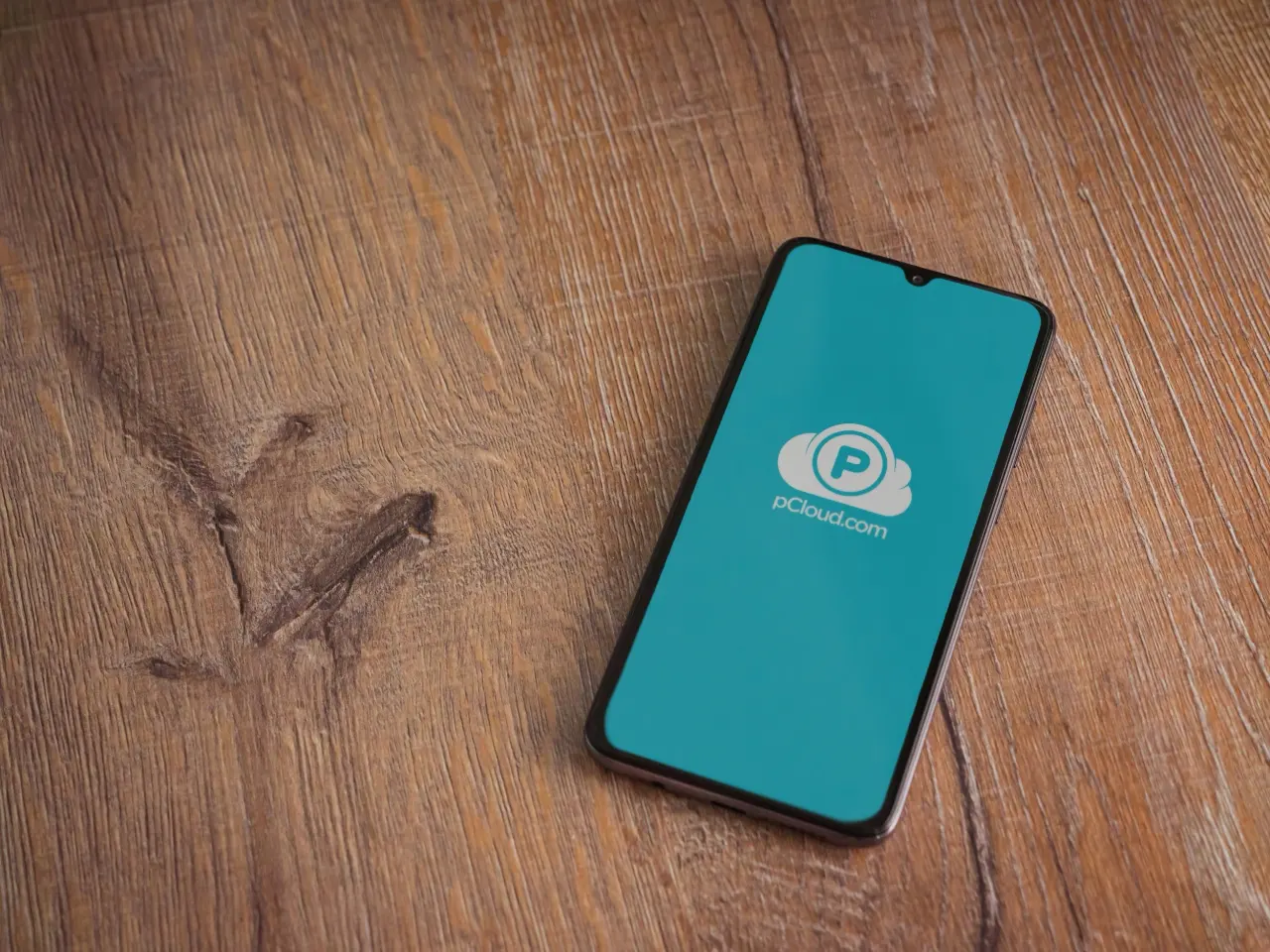 pCloud intègre une suite bureautique en ligne pour concurrencer les géants du secteur