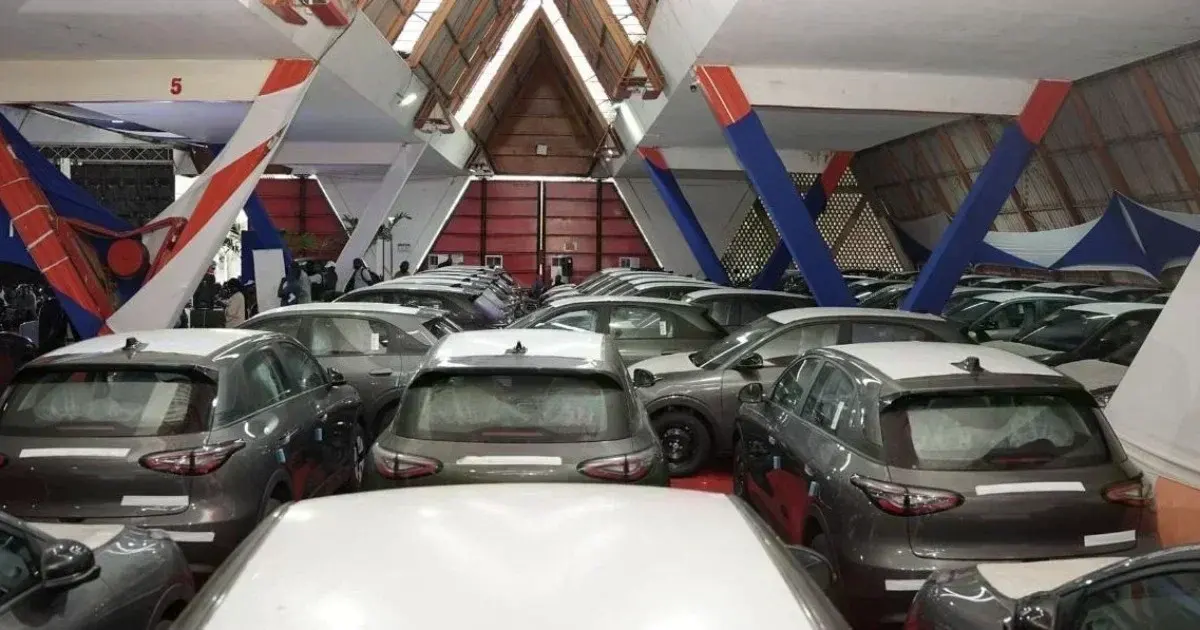 Le Sénégal lance une flotte de 10 000 taxis électriques pour moderniser la mobilité urbaine à Dakar