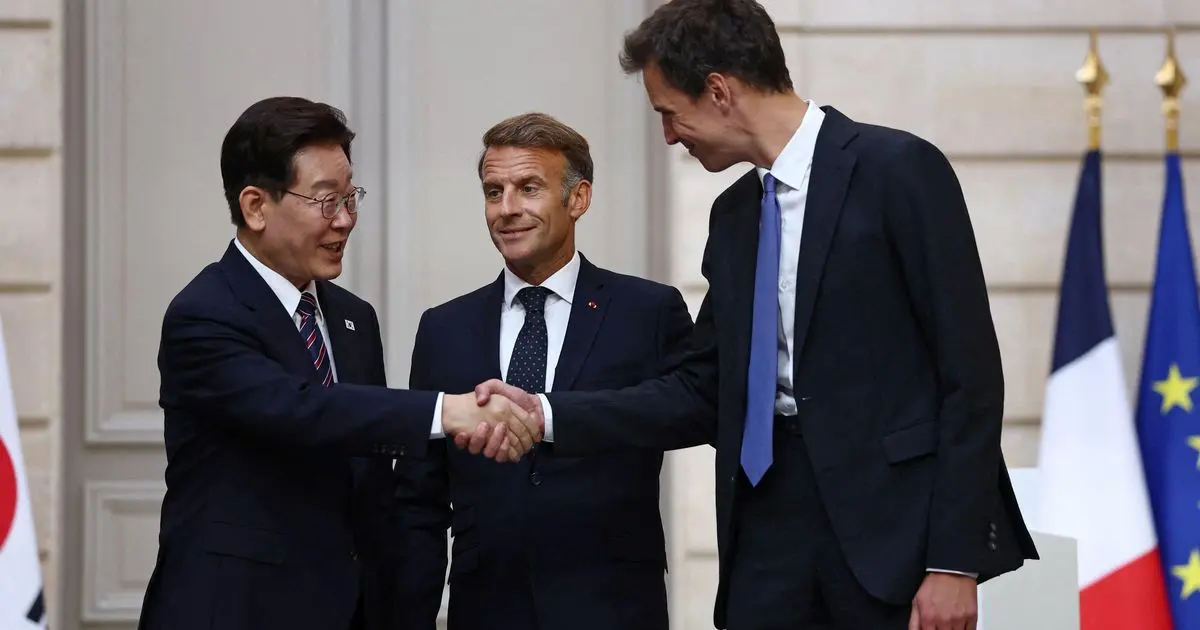 Mistral AI réoriente sa stratégie vers les infrastructures de données après une levée de fonds record
