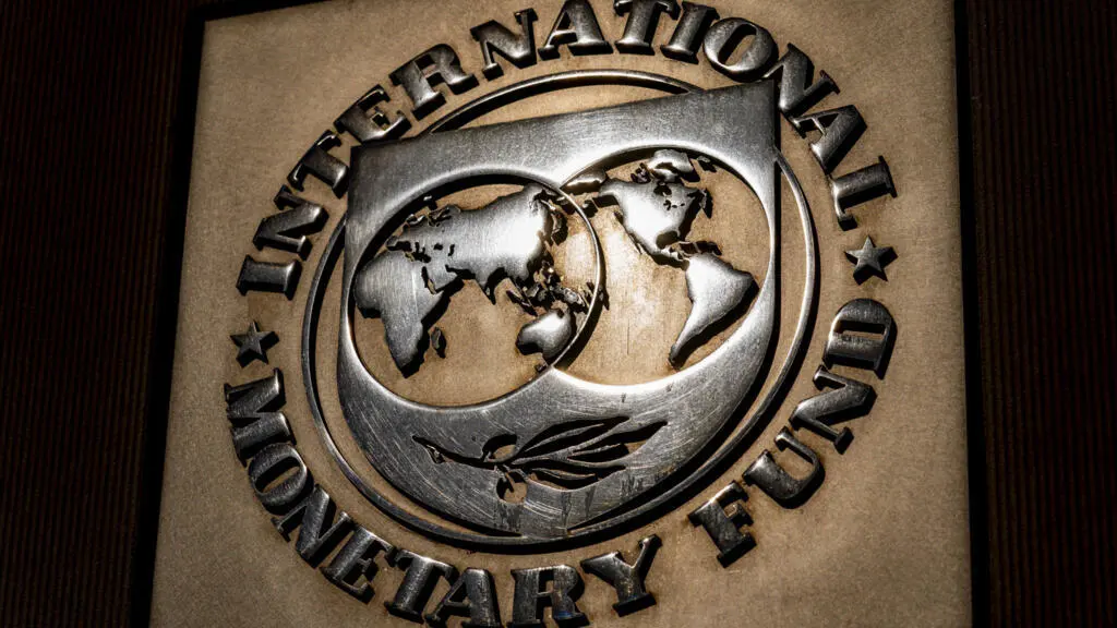 Le Sénégal obtient un prêt de 2,2 milliards de dollars du FMI pour stabiliser son économie malgré une dette record