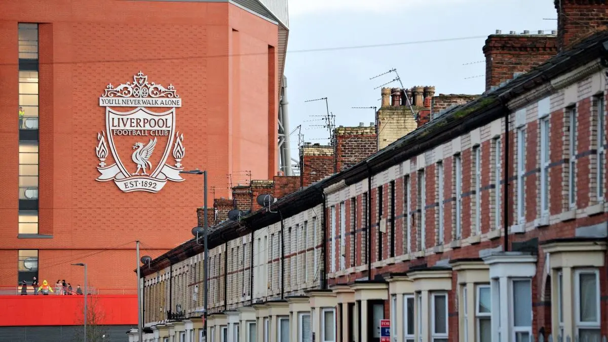 Liverpool FC nomme Julian Ward directeur sportif, renforçant la continuité du recrutement et la stratégie du club