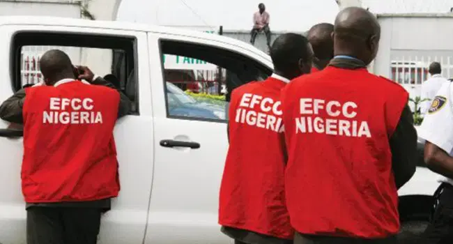 Nigeria : La volonté de l'EFCC de réguler les honoraires d'avocats en devises étrangères suscite une levée de boucliers