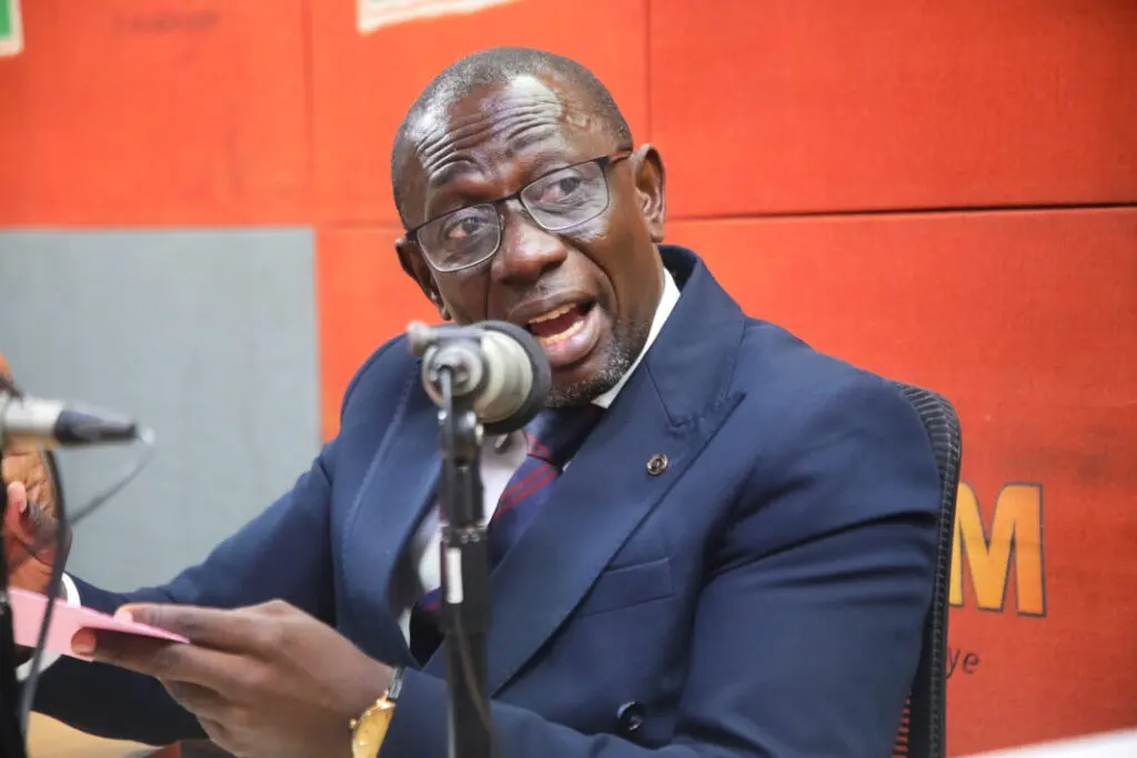 Le contrôle des loyers au Ghana confronté à un budget de 60 000 GH₵ pour 66 bureaux : le commissaire exige plus de moyens