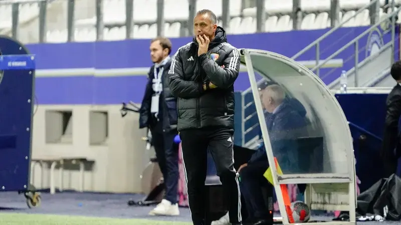 Brahim Hemdani dévoile sa première sélection à la tête des Fennecs sans Luca Zidane