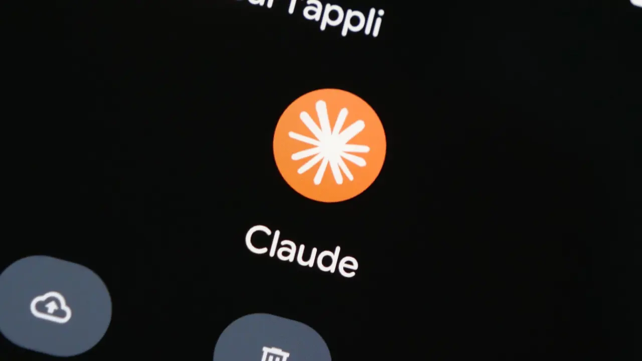 Anthropic unifie son interface Claude et intègre des outils de création bureautique