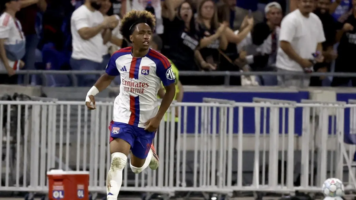 Malick Fofana quitte l'OL pour la Premier League : Sunderland débauche le prodige belge à 40 M€
