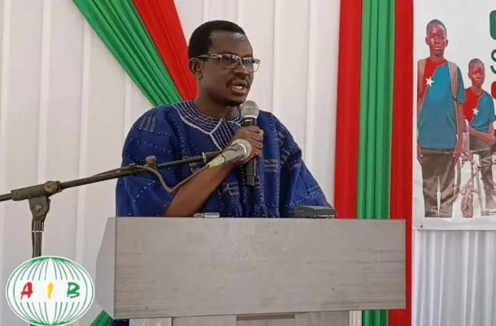 Le ministre Moumouni Zoungrana incite les élèves de Koudougou à devenir acteurs du développement national