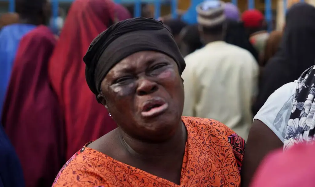 Le décès suspect de 33 mineurs en détention au Nigeria déclenche une vive colère à Minna
