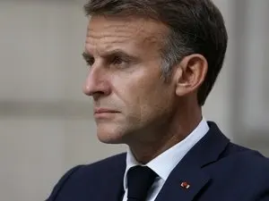 Le crépuscule du macronisme : autopsie d'une fin de règne marquée par l'isolement politique