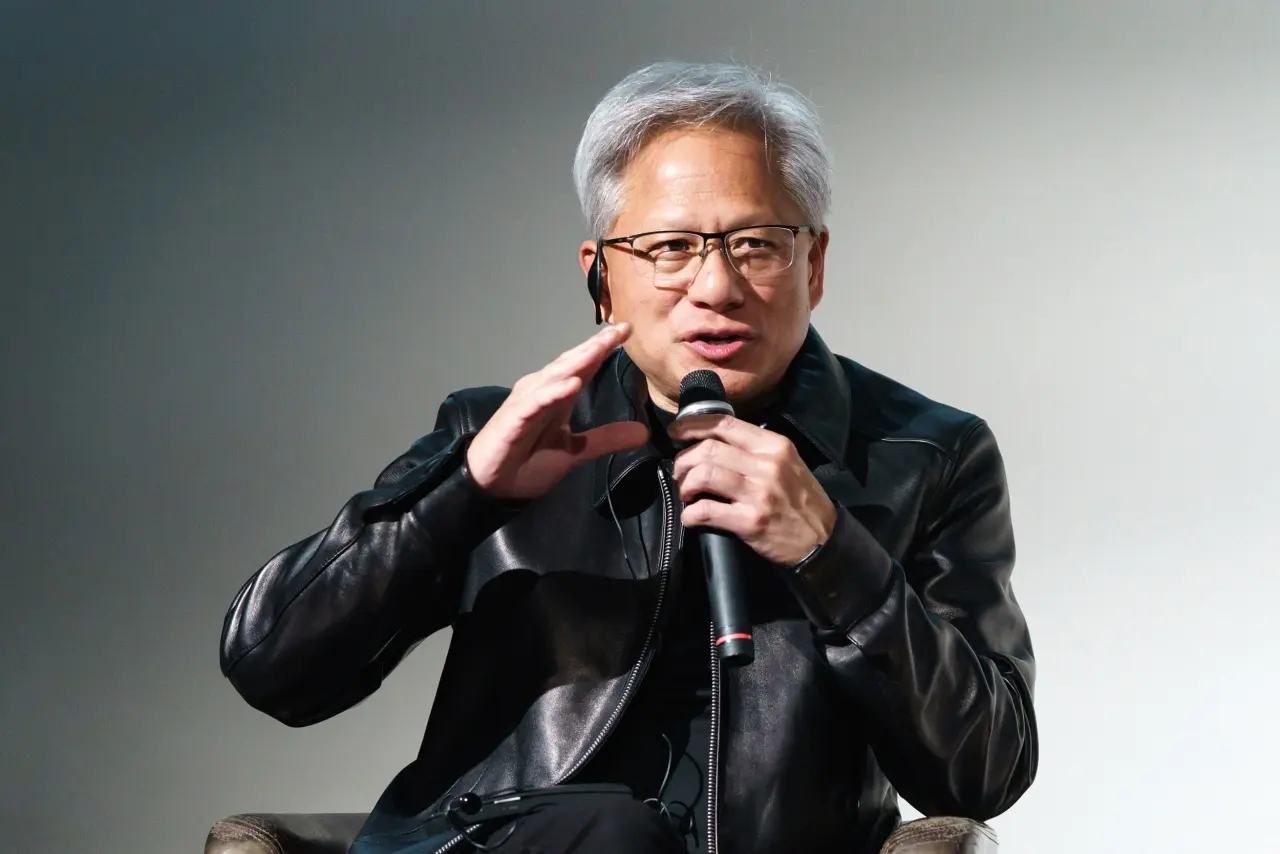 Nvidia officialise le rachat de Hugging Face pour 12,9 milliards de dollars afin de dominer l'IA open-source