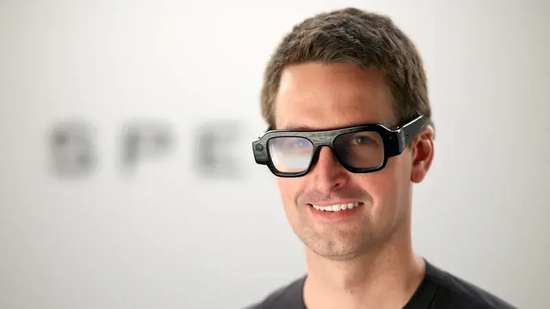 Snap lance ses lunettes de réalité augmentée pour libérer les utilisateurs de la dépendance aux écrans