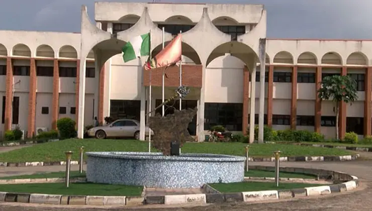 L'État d'Osun légifère pour reprendre le contrôle des gares routières face à la violence