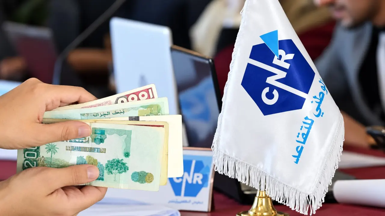 Retraite en Algérie 2026 : calcul, revalorisation, départ anticipé et droits des ayants droit