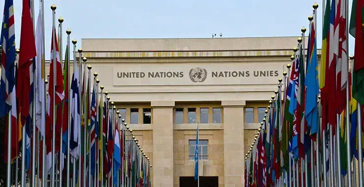 L'Assemblée générale des Nations Unies adopte une nouvelle projection cartographique pour corriger les distorsions géographiques