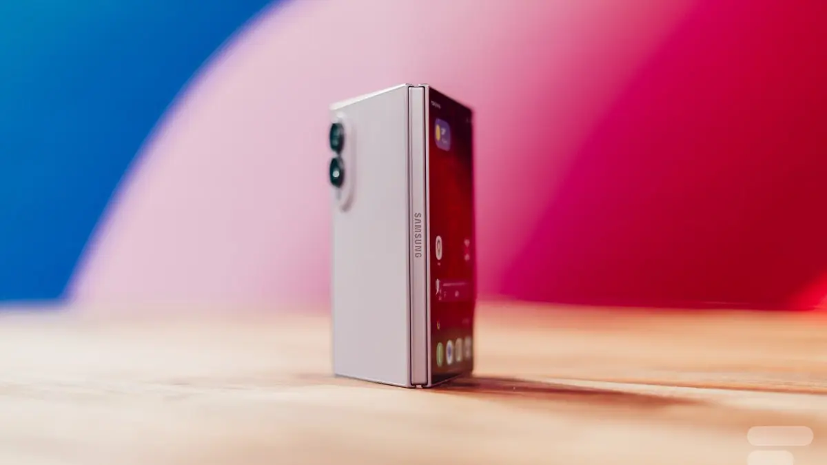 Le marché des smartphones pliables sous tension après l'entrée en scène d'Apple