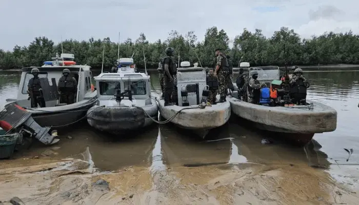 La marine nigériane intensifie sa lutte contre les réseaux de vol de brut dans l'État de Rivers