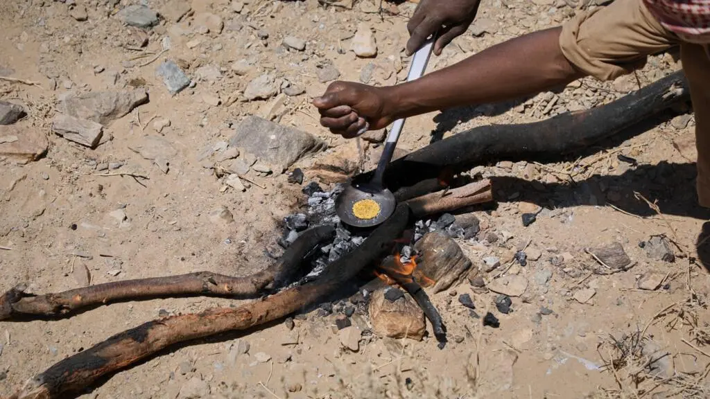L'effondrement d'une mine d'or au Kordofan révèle la précarité extrême des travailleurs soudanais