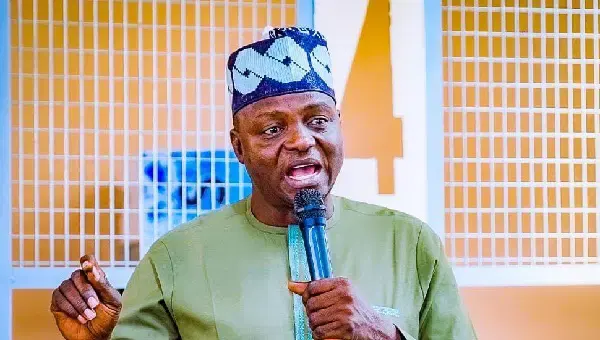 Le parti au pouvoir au Nigeria minimise la menace des oppositions en vue du scrutin de 2027