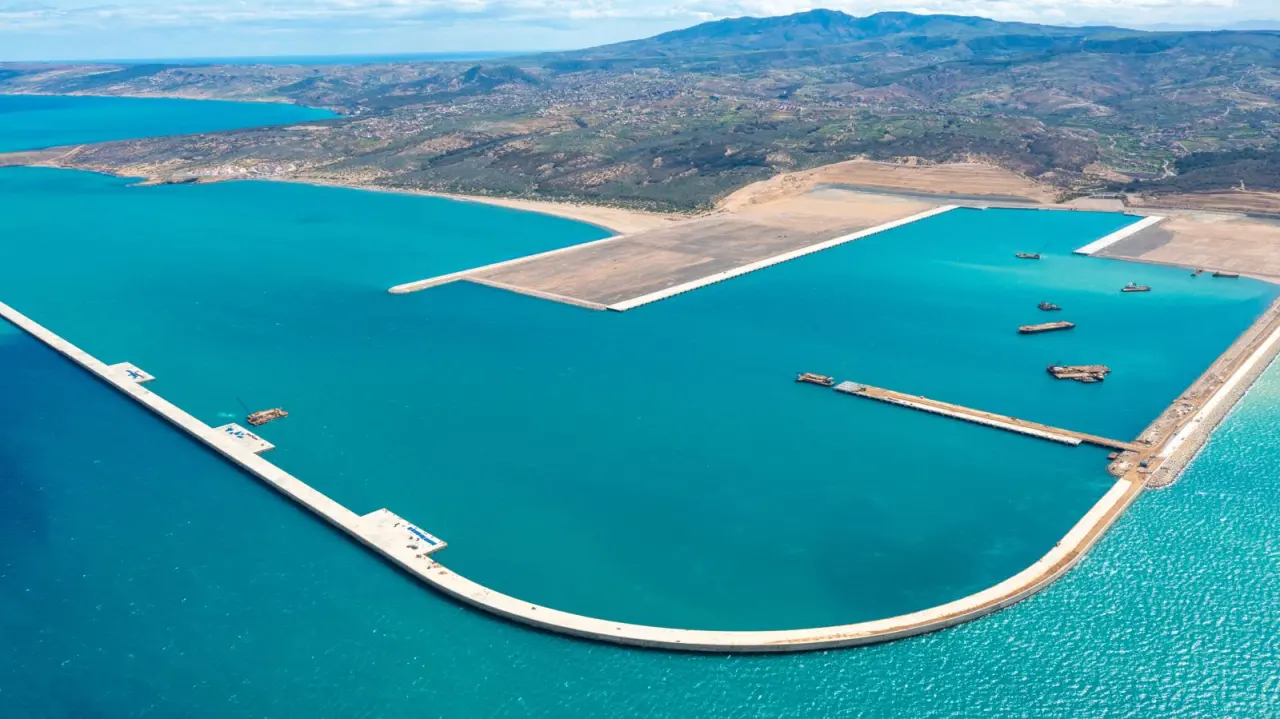 Maroc : trois nouveaux remorqueurs renforcent la flotte pour soutenir le futur port de Nador West Med