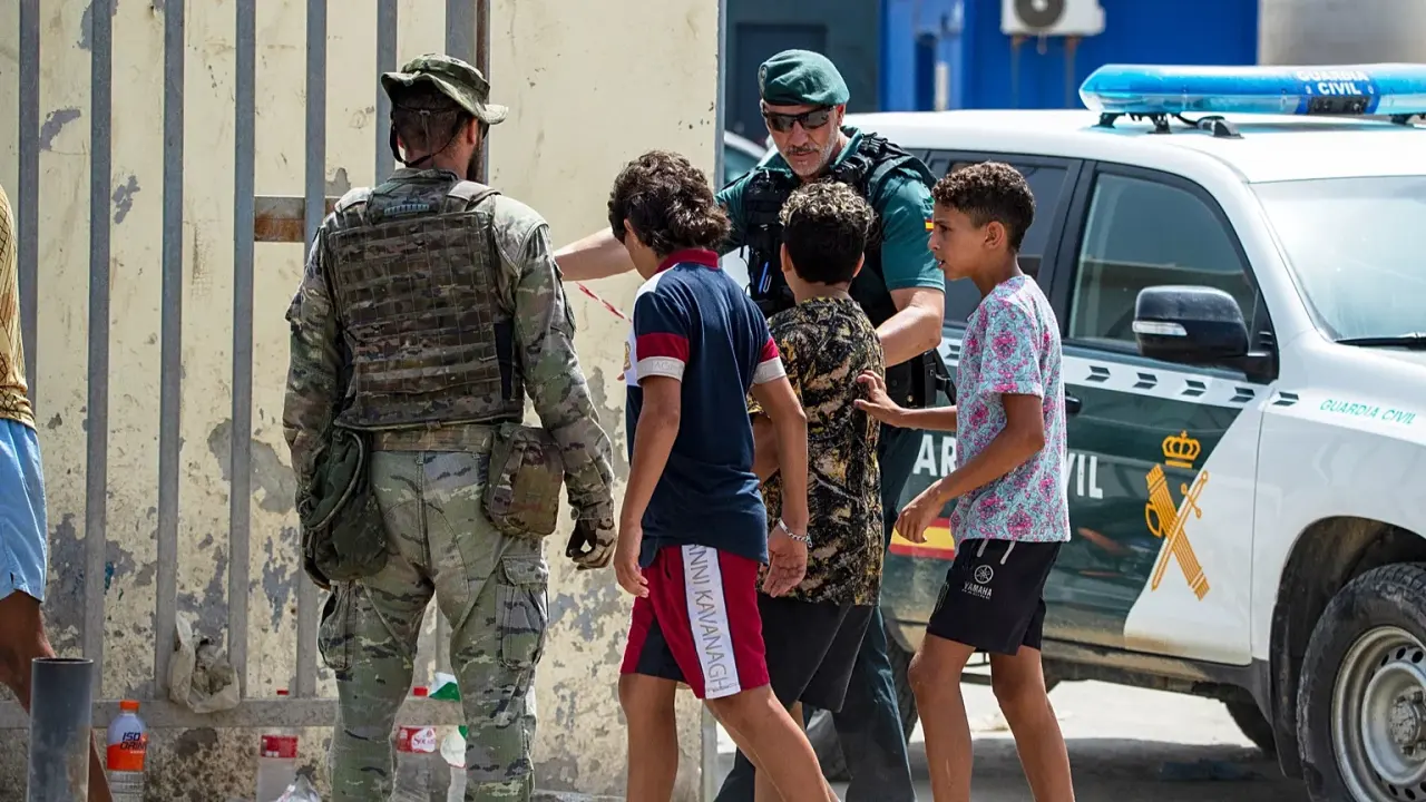 Le casse-tête juridique de l'Espagne face au sort des mineurs isolés arrivés à Ceuta