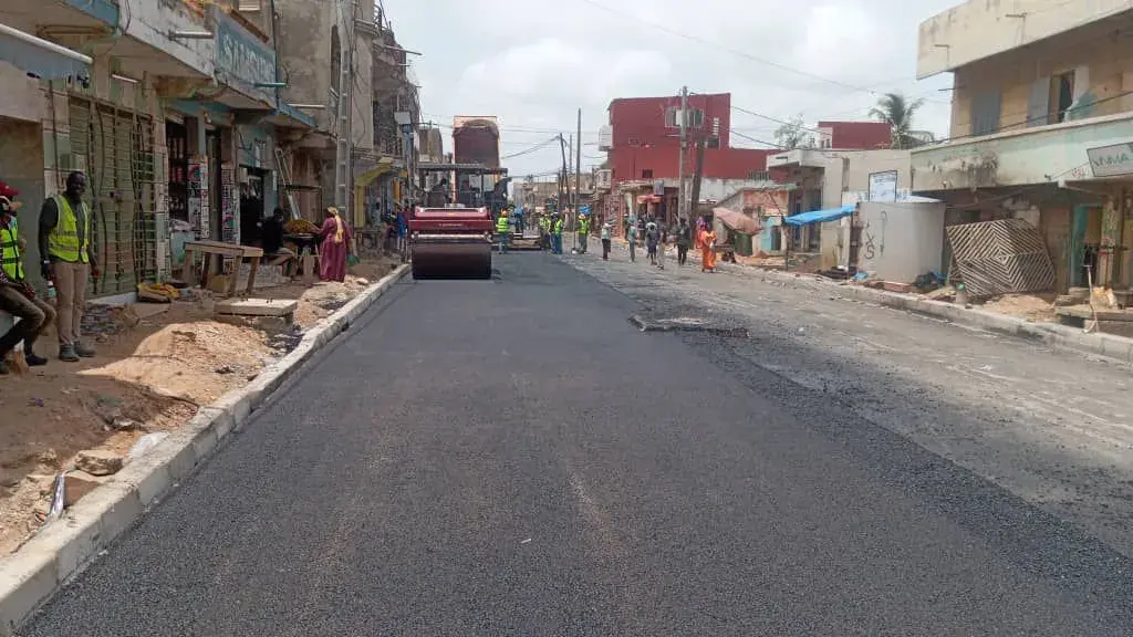 La réhabilitation de la route des Niayes entre dans sa phase finale malgré l'impatience des riverains
