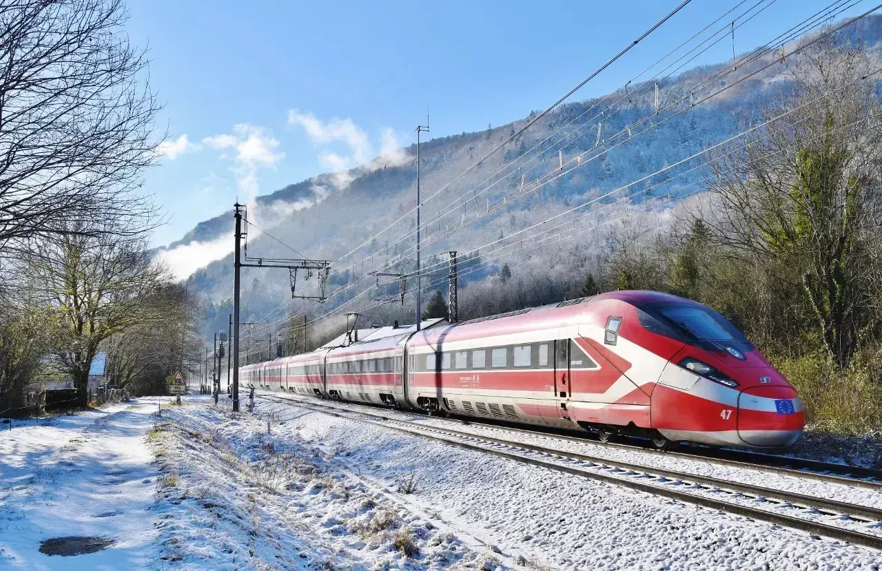 Trenitalia France ouvre la vente de billets pour Noël et le Nouvel An 2026-2027 avec des tarifs à partir de 23 euros