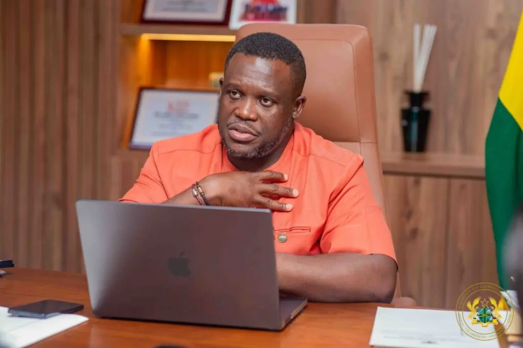 Le NPP exhorte le gouvernement ghanéen à prioriser la couverture rurale avant la mise à niveau vers la 4G