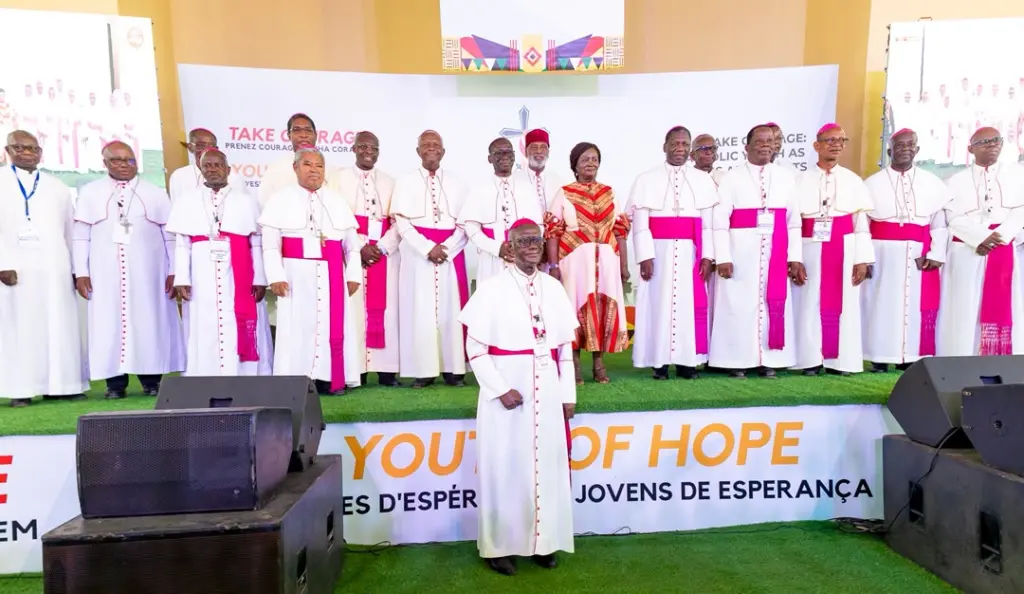 La vice-présidente ghanéenne appelle la jeunesse ouest-africaine à faire du numérique un levier de paix