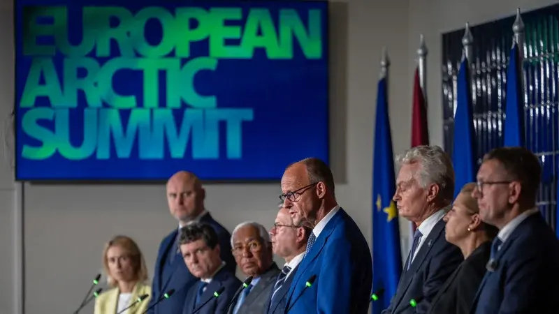 Douze pays européens réclament une stratégie commune pour sécuriser l'Arctique face aux menaces russes et américaines