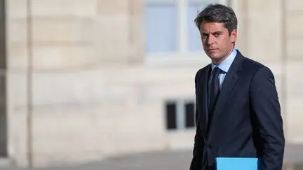 Présidentielle française : Gabriel Attal maintient sa candidature malgré les pressions et les sondages