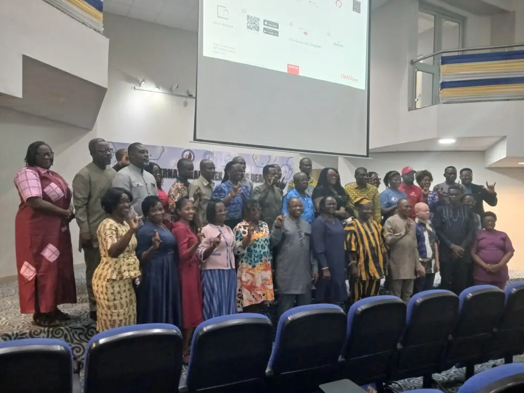 Le gouvernement ghanéen s'engage à institutionnaliser la langue des signes dans le système éducatif national