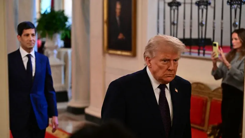 La Réserve fédérale américaine relève ses taux d'intérêt malgré les pressions politiques de Donald Trump
