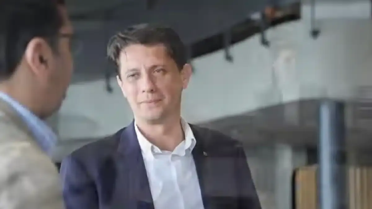 Adel Zerrouk prend la direction de Seat et Cupra France pour piloter la stratégie d'électrification