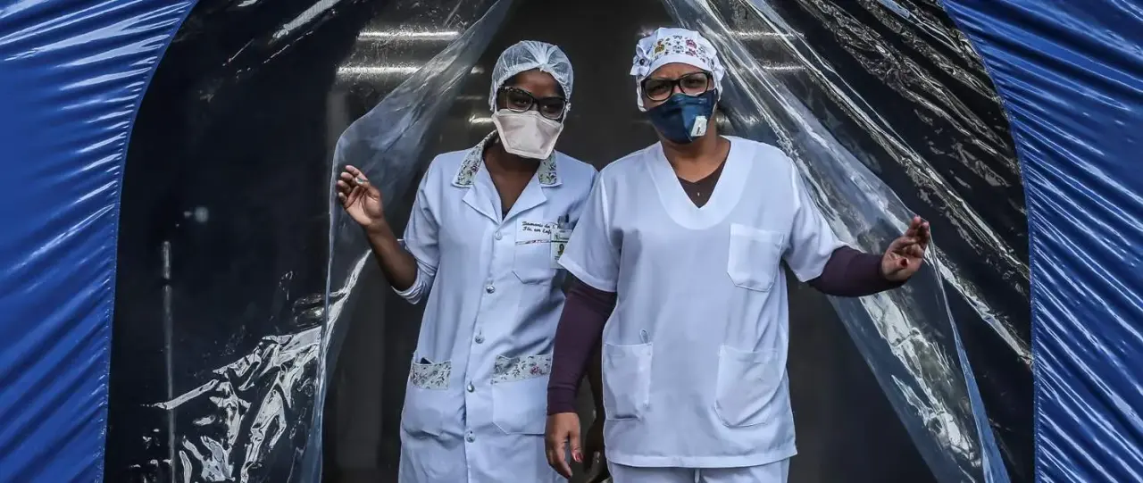 Exode des professionnels de santé nigérians : un défi majeur pour le système national