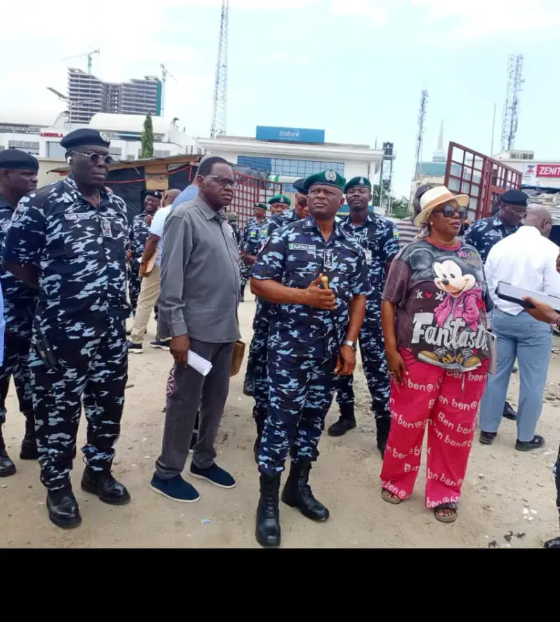 Logement des forces de l'ordre à Lagos : le chef de la police fixe une échéance pour la réintégration des casernes