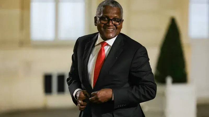 Le groupe Dangote lance une levée de fonds historique de 1,6 milliard de dollars pour sa méga-raffinerie nigériane